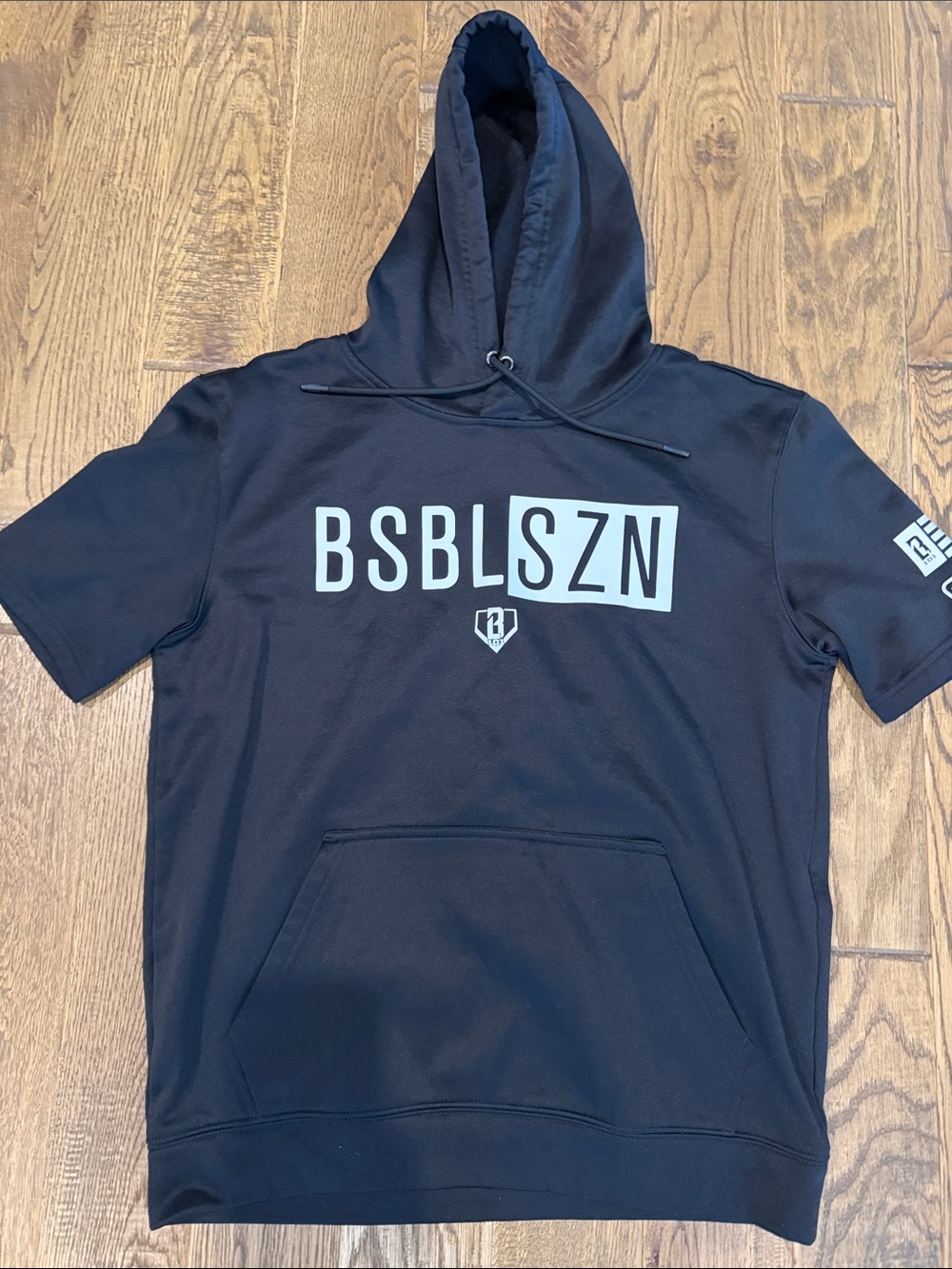 BSBLSZN Black Kids Short-Sleeve Hoodie Pullover